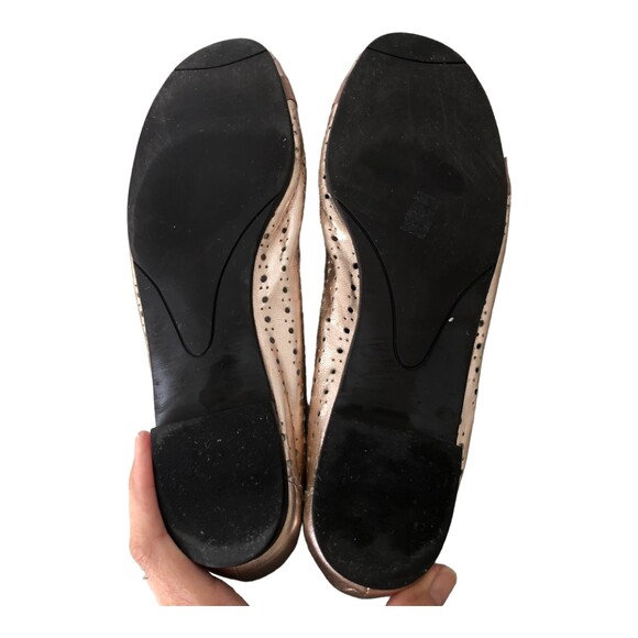 Talbots Rose Gold Pink Metallic Perforated Leather Ballet Flats with Bow Size 7B - Picture 9 of 9